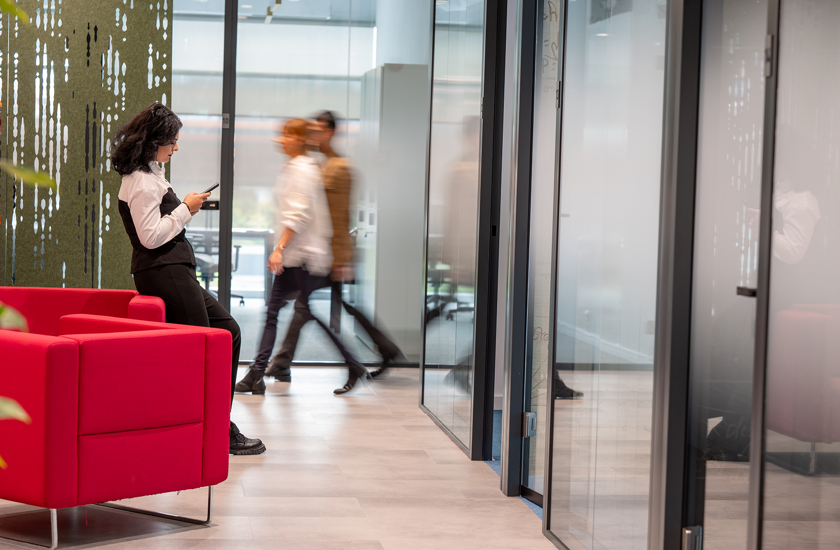 Coworking vs. Traditional Office
