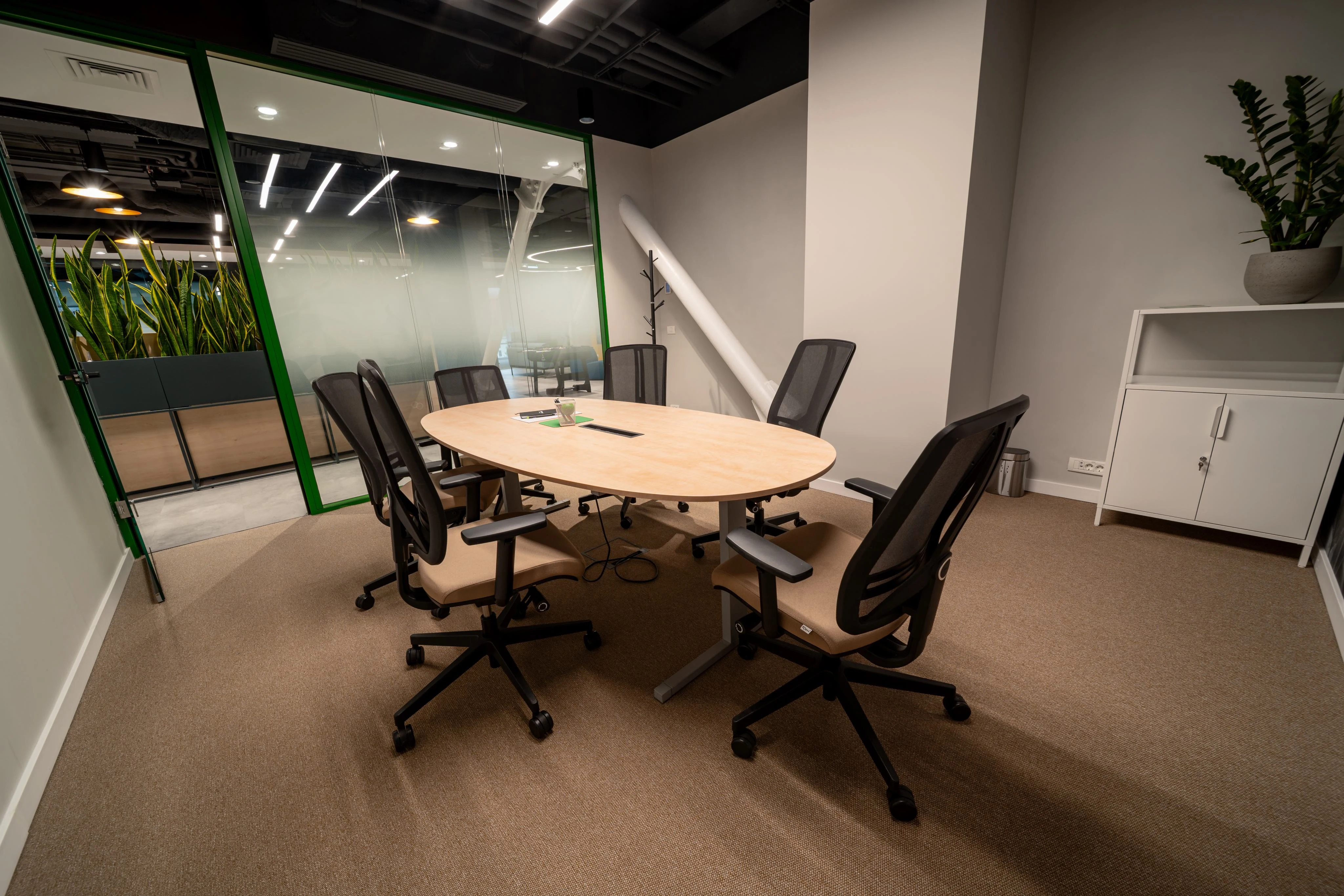 Round meeting room